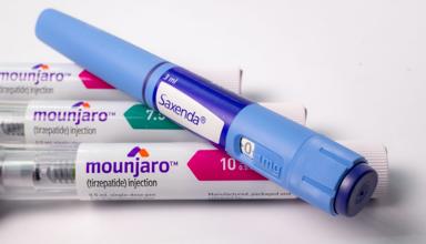 Image showing Mounjaro and Saxenda injection pens