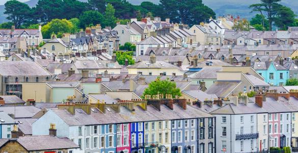 A system under strain: the sustainability of local government